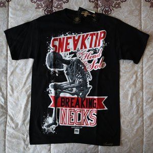 Sneaktip Breaking Necks shirt